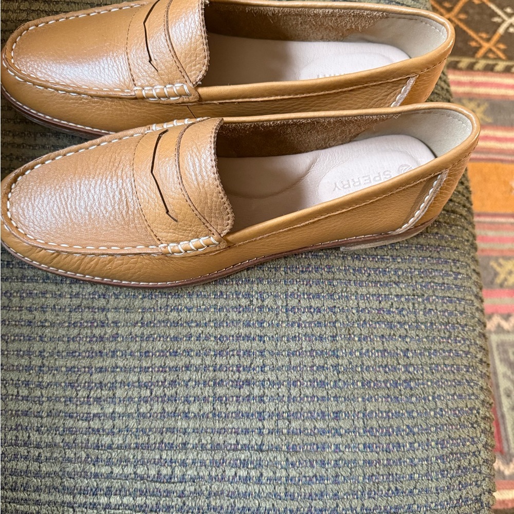 Sperry Women’s Brown Leather Loafers